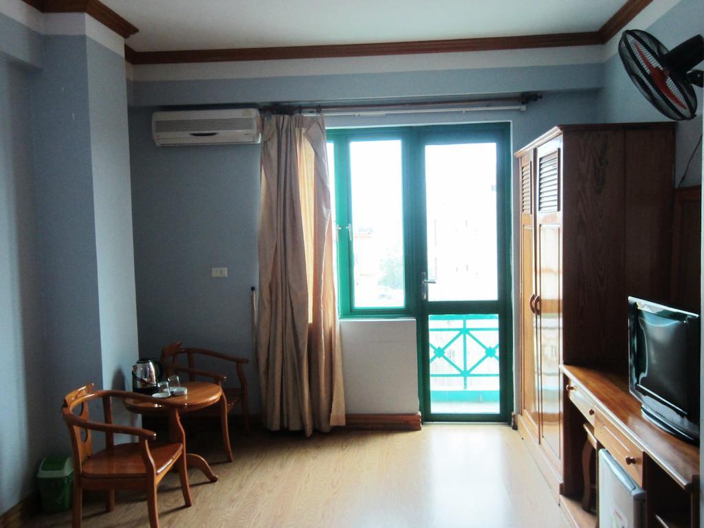 Green Bay Hotel Ха Лонг Екстериор снимка