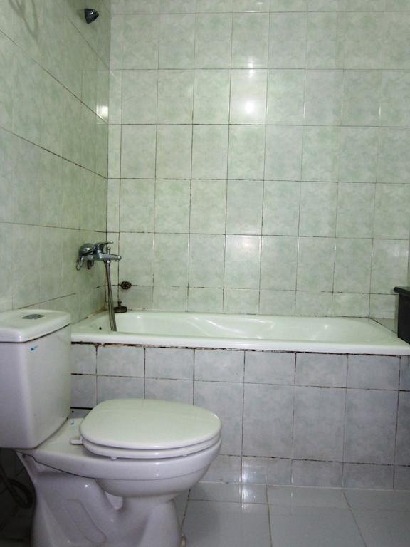 Green Bay Hotel Ха Лонг Екстериор снимка
