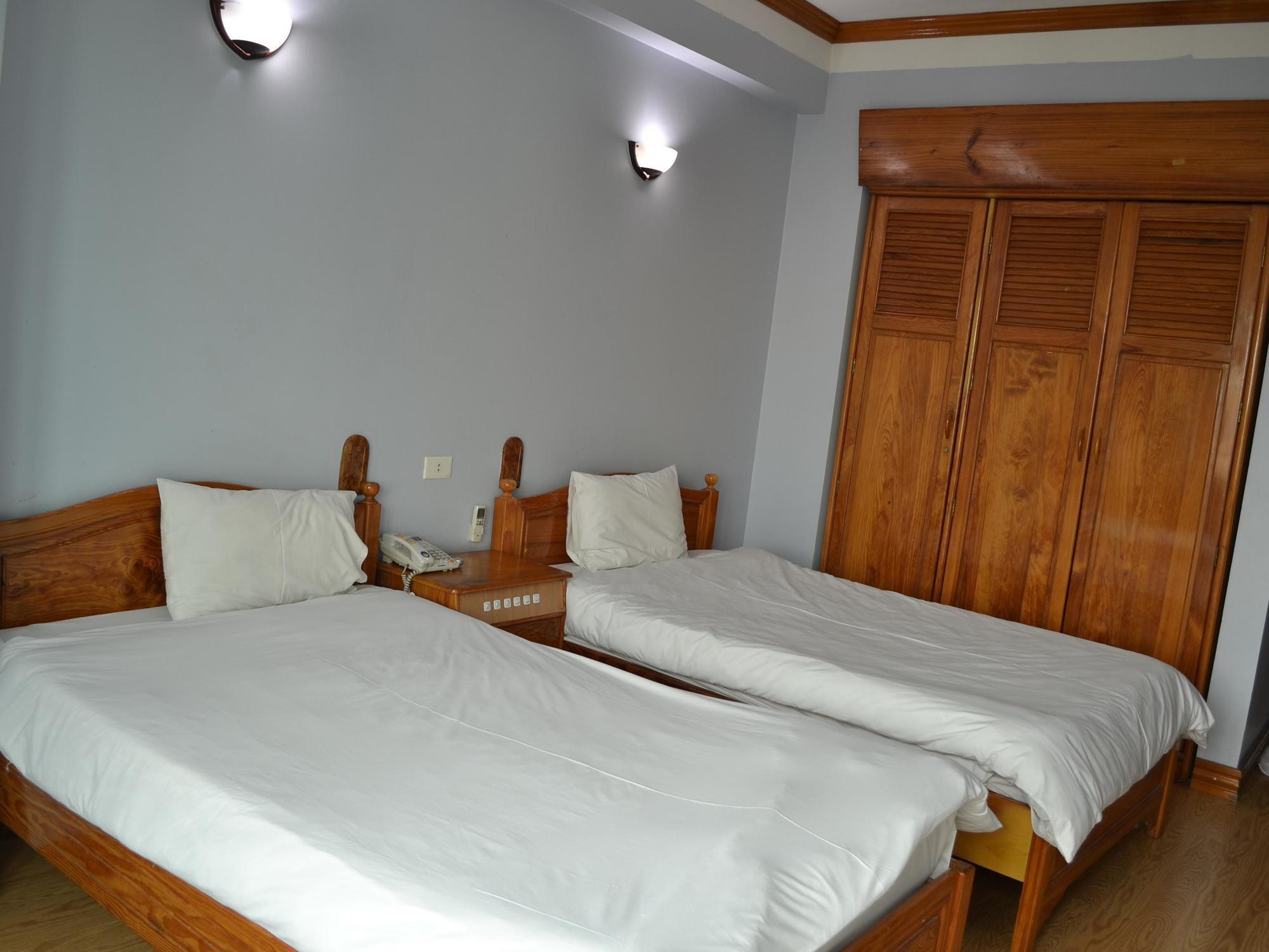 Green Bay Hotel Ха Лонг Екстериор снимка
